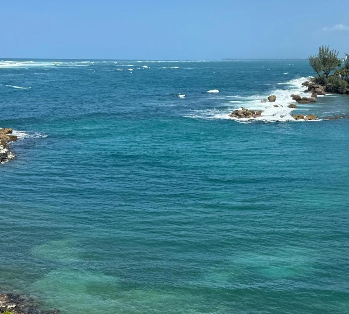Ocean Breeze Studio With Lagoon View - 4 Guests San Juan 0*,  Puerto Rico