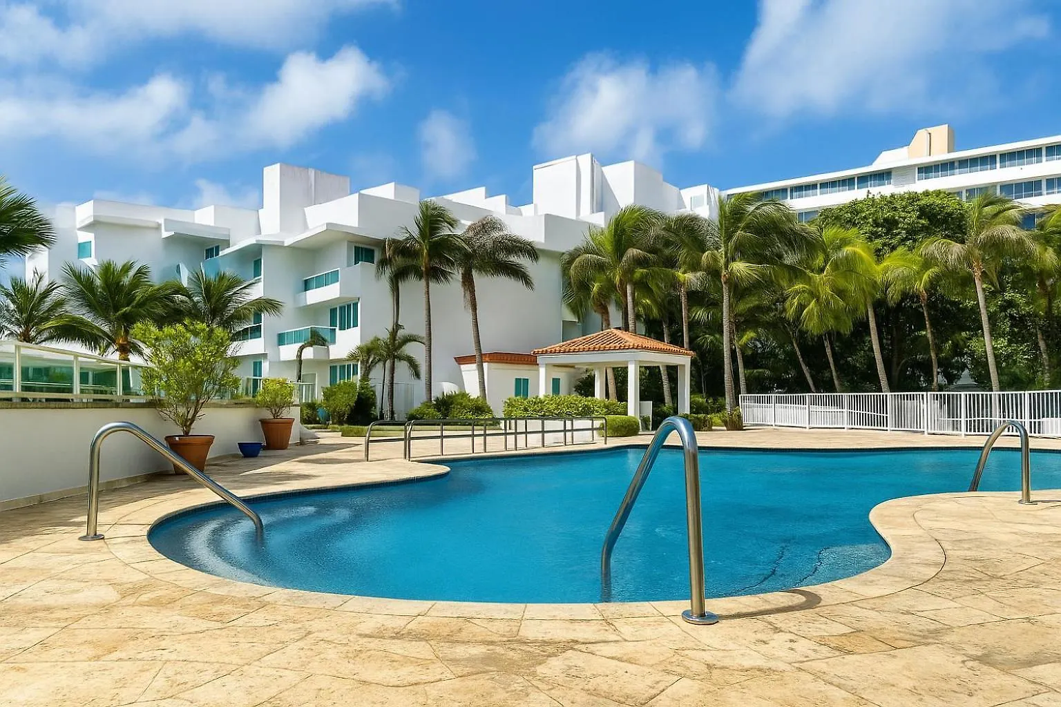 Apartment Ocean Breeze Studio With Lagoon View - 4 Guests San Juan