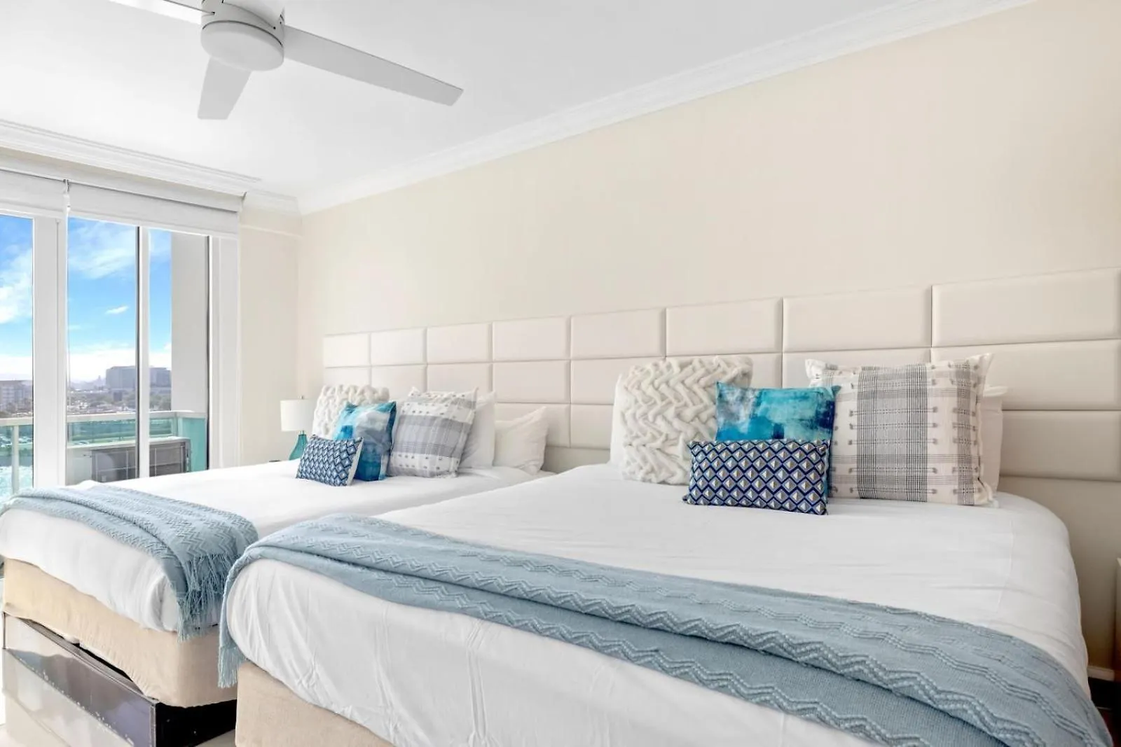 Ocean Breeze Studio With Lagoon View - 4 Guests San Juan